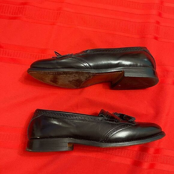 Allen Edmonds Bridgeton Black Brogue Tassel Kiltie Loafers Shoes Size 8 D main image 4